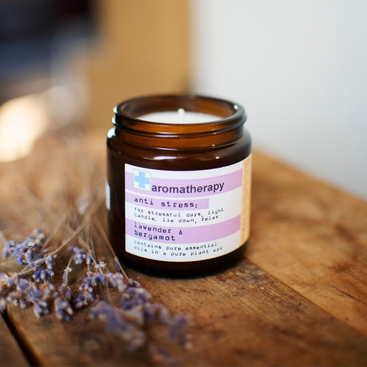 Aromatherapy Candle Lavender & Bergamot (36 Hrs) 96g